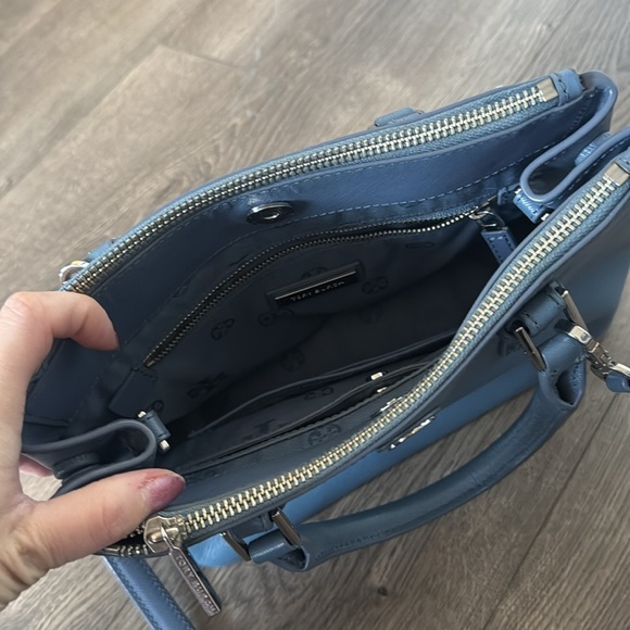 Blue Handbag - Picture 7 of 8